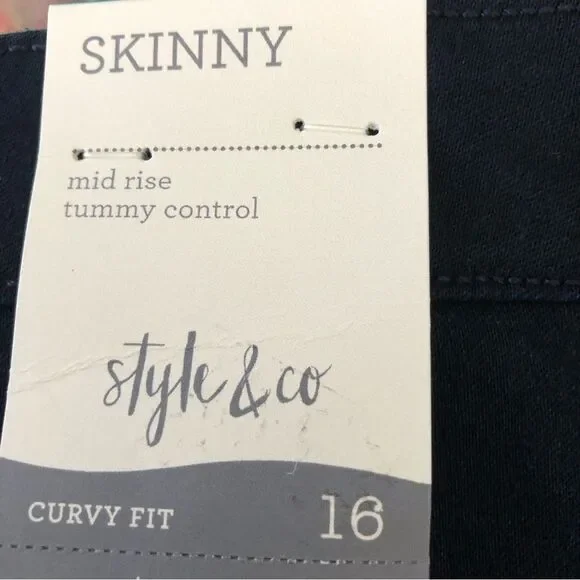 STYLE & CO. WOMEN'S JEANS CURVY SKINNY LEG RINSE WASH NEW MID RISE TUMMY CONTROL - Picture 9 of 14
